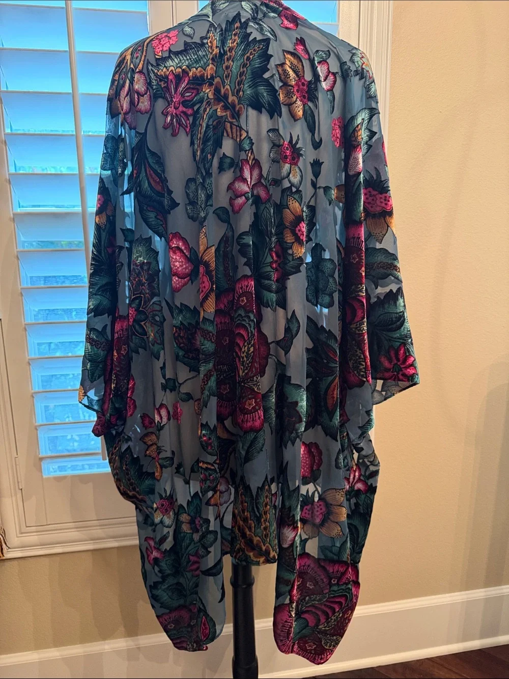 Cost Plus World Market Teal Floral Sheer Velvet Kimono O/S - Picture 2 of 3